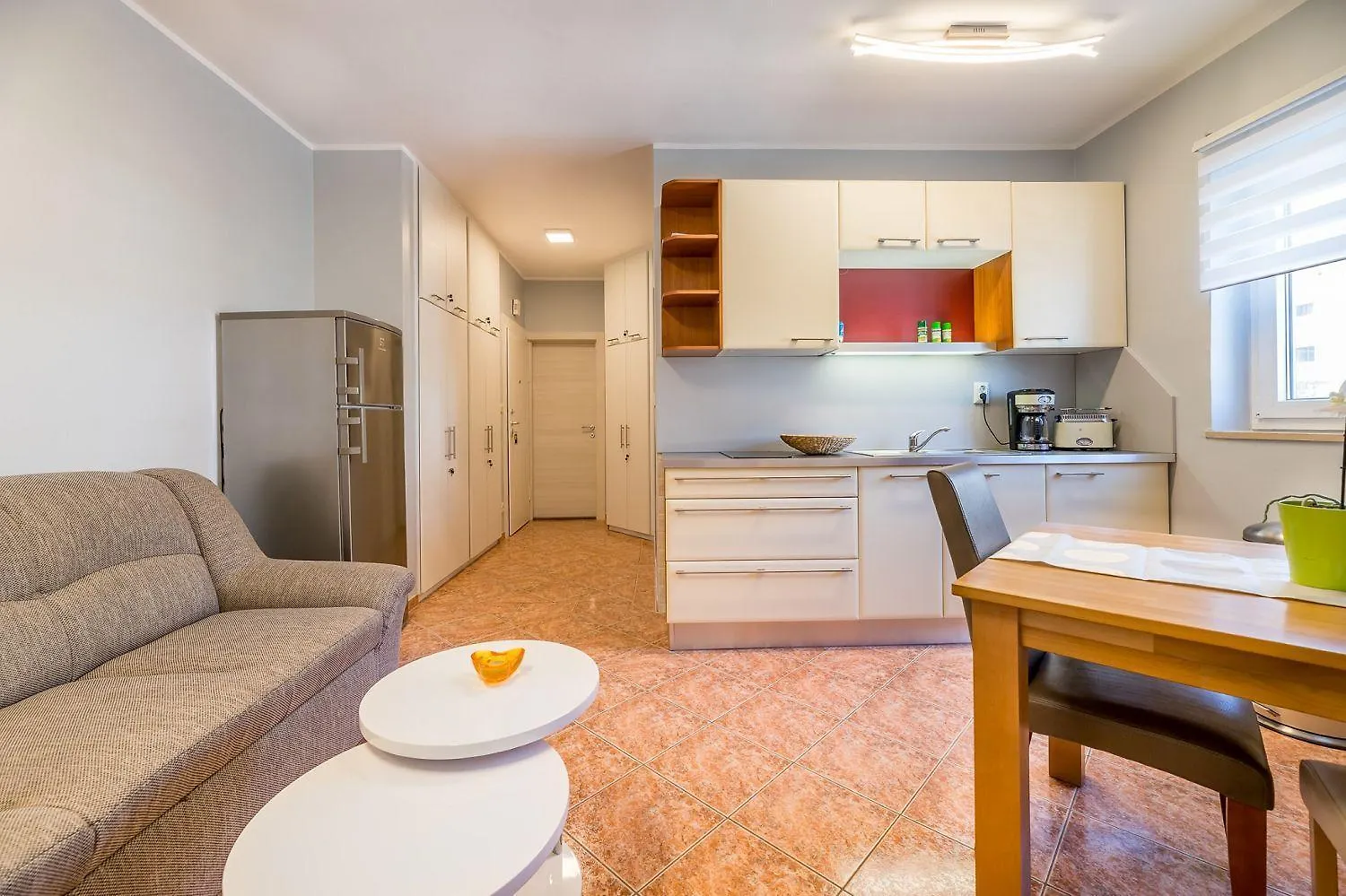 Malerisches Apartment Nur 500 Meter Zum Langen Strand Mit Privatparkplatz, Balkon Baska